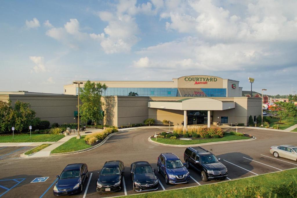 Courtyard by Marriott Columbus West/Hilliard Main image 1